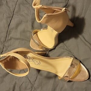 Womens shoes Refresh
